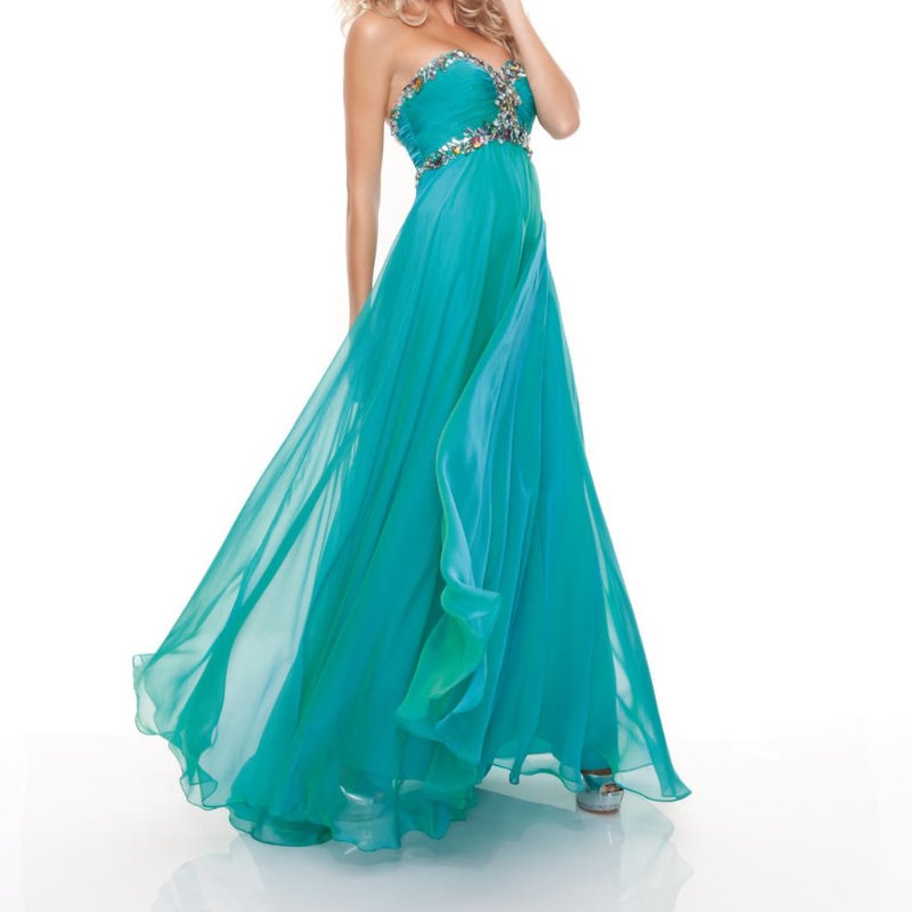 Mermaid Seafoam Green Gown